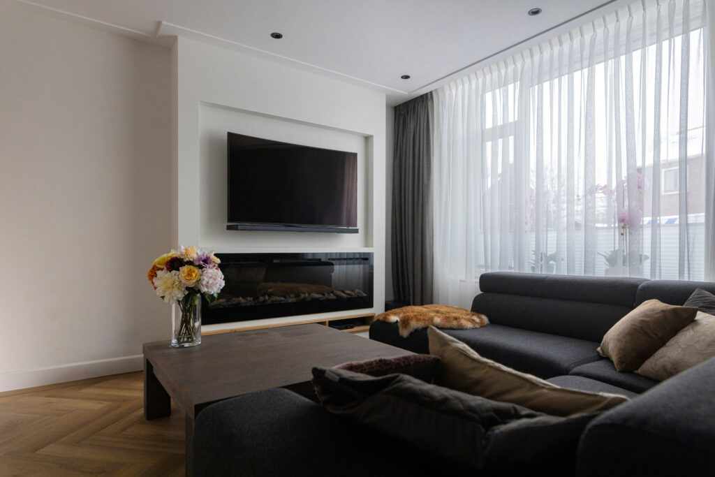 Mounted TV