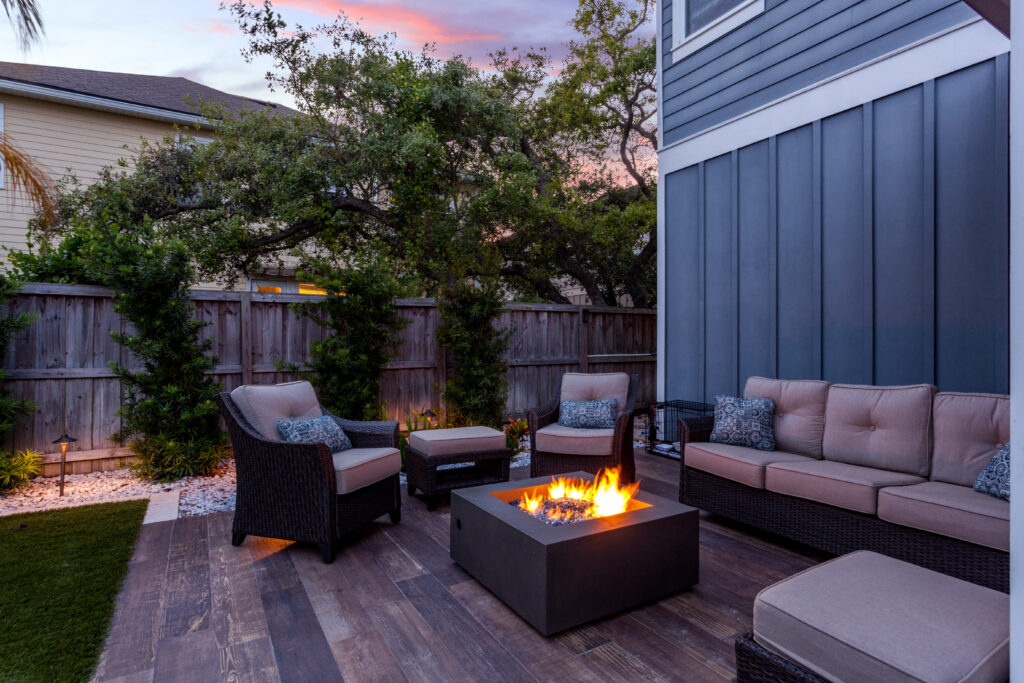 Backyard Fire Pit