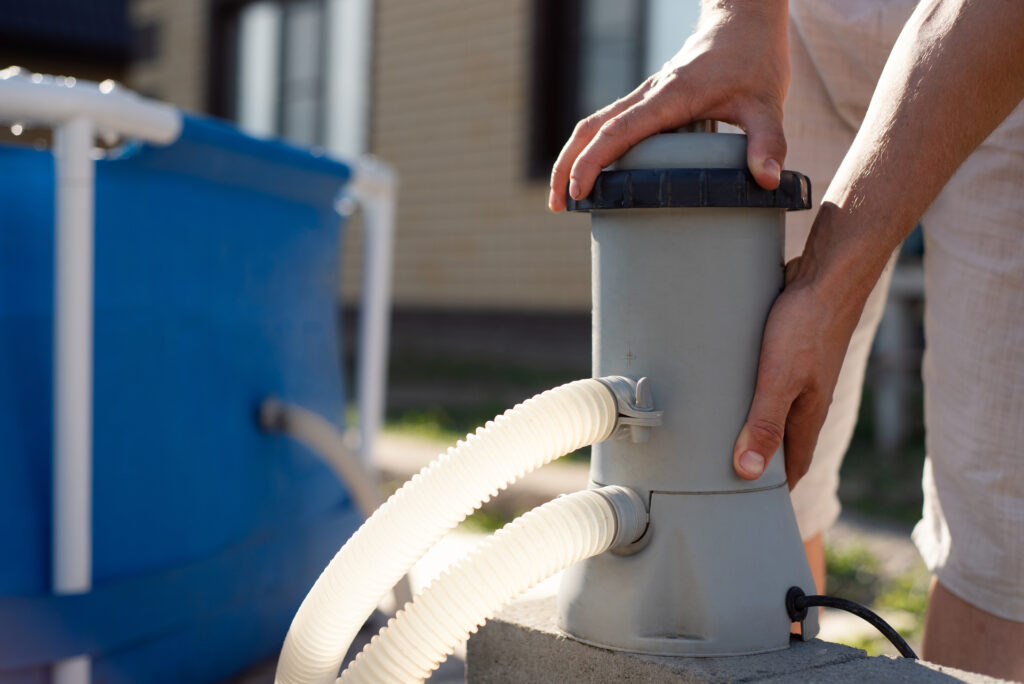 Electrical pool filter, pool safety
